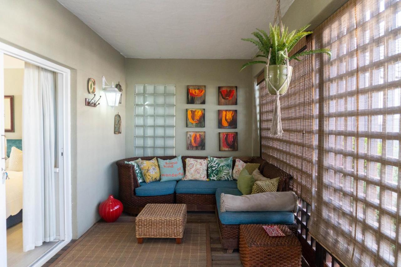 Admiralty Beach House Puerto Elizabeth Exterior foto