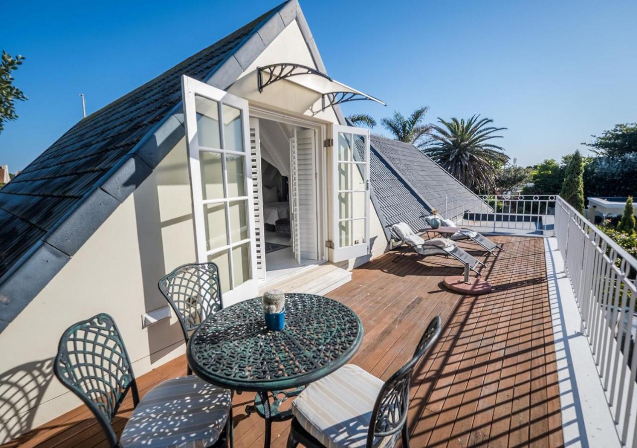 Admiralty Beach House Puerto Elizabeth Exterior foto