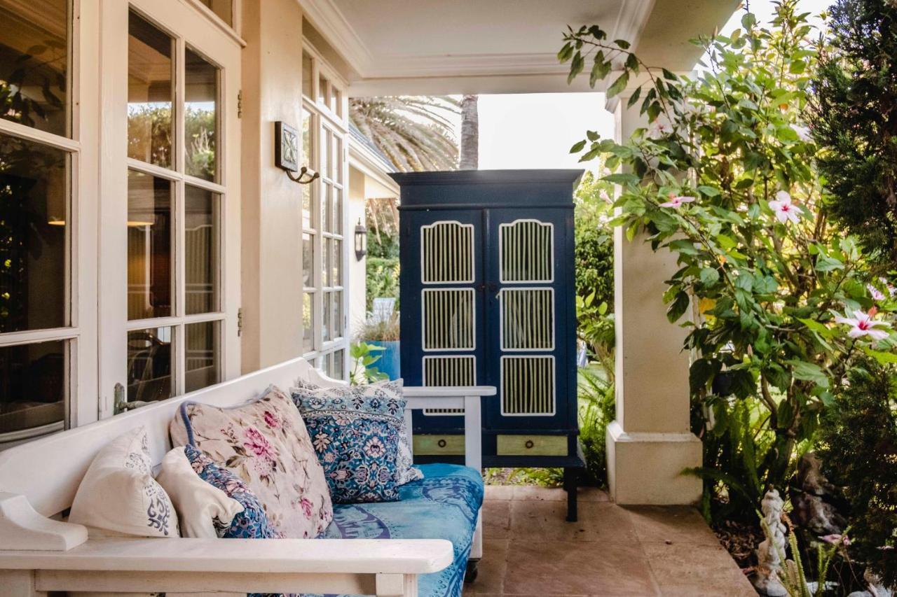 Admiralty Beach House Puerto Elizabeth Exterior foto